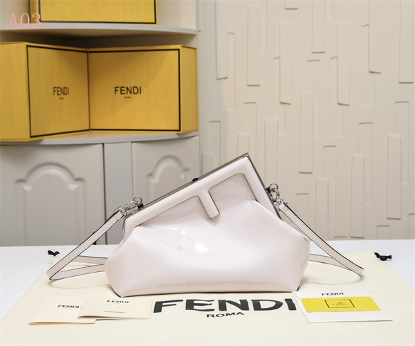 Fendi Bags AAA 122